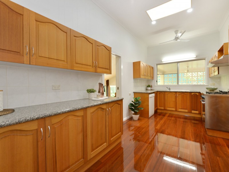 25 Dalrymple Street, Edge Hill QLD 4870
