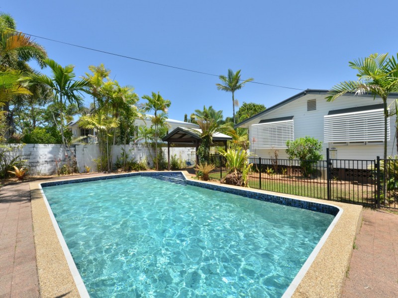 25 Dalrymple Street, Edge Hill QLD 4870