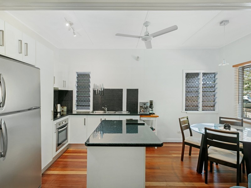 339-343 McLeod Street, Cairns North QLD 4870