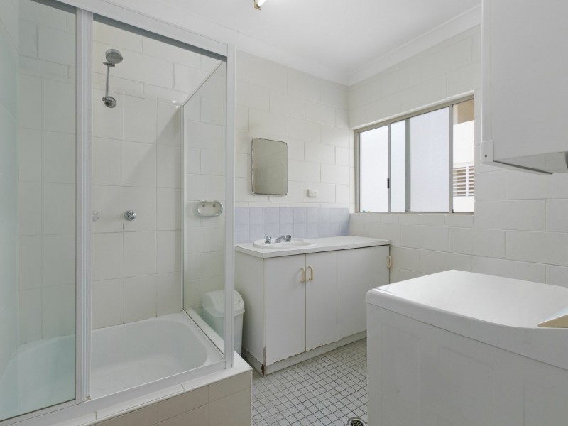 7/52 Pease Street, Manoora QLD 4870