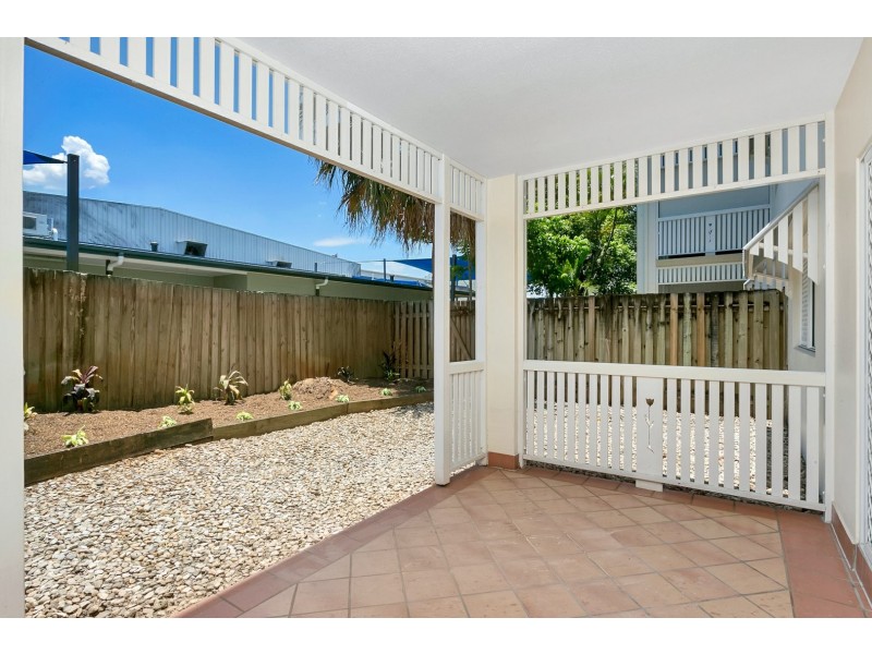 4/8 Clare Street, Parramatta Park QLD 4870