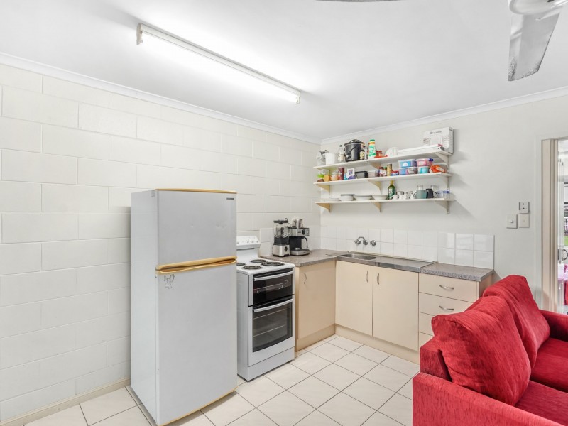 14/6 McPherson Close, Edge Hill QLD 4870