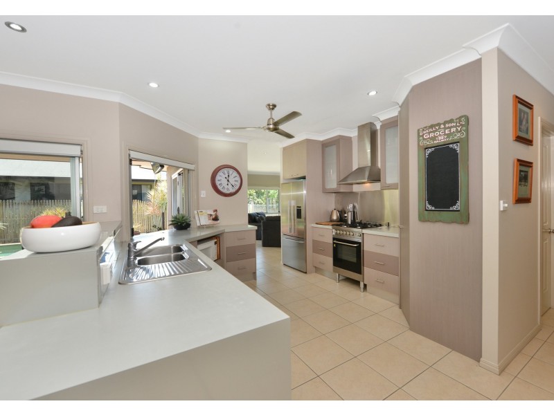 5 Chapel Close, Brinsmead QLD 4870