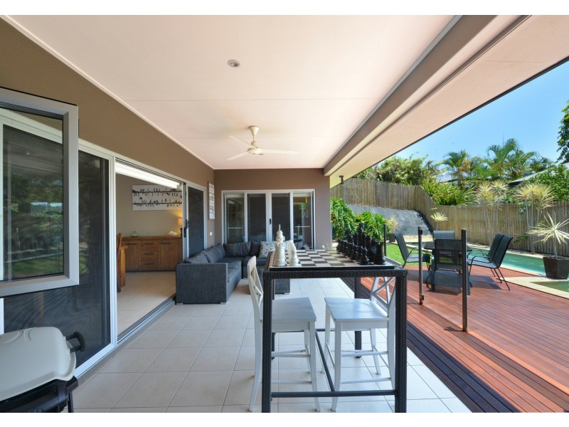 5 Chapel Close, Brinsmead QLD 4870