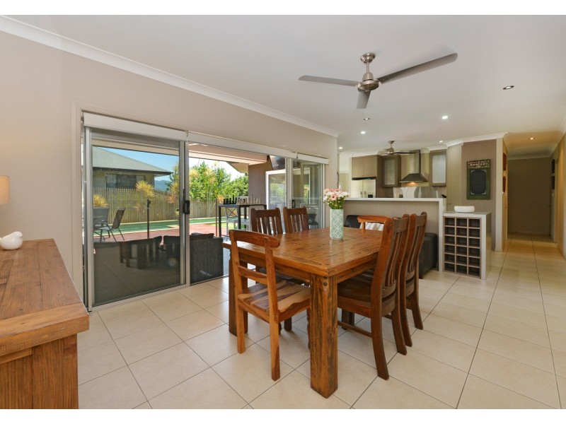 5 Chapel Close, Brinsmead QLD 4870