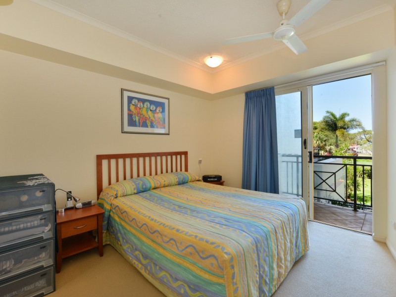 13/275 Esplanade, Cairns North QLD 4870