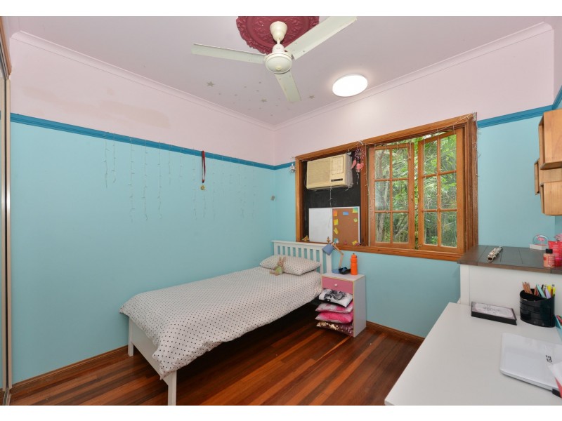 4-6 Tolson Close, Brinsmead QLD 4870