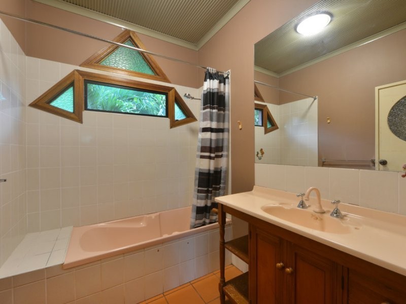 4-6 Tolson Close, Brinsmead QLD 4870