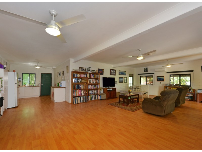 4-6 Tolson Close, Brinsmead QLD 4870