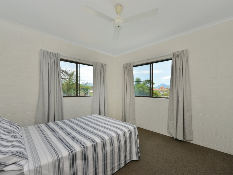 19/215-217 McLeod Street, Cairns North QLD 4870