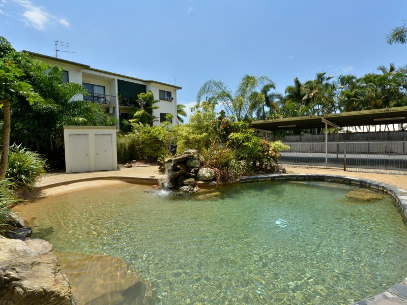 19/215-217 McLeod Street, Cairns North QLD 4870