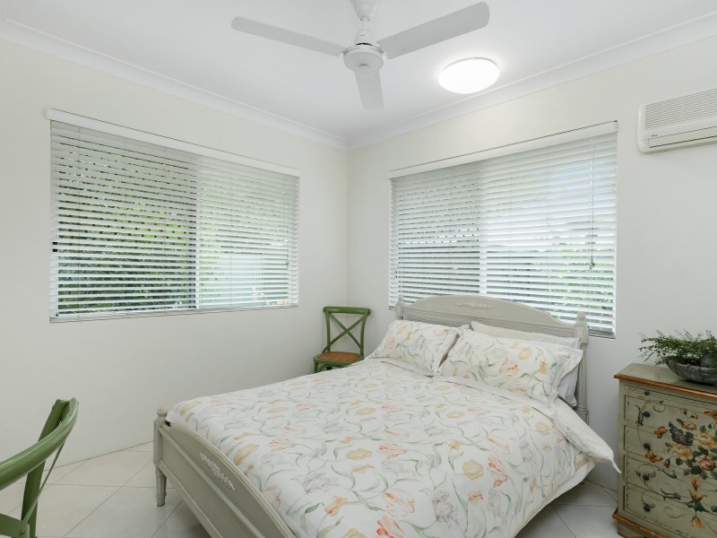 2/22 Nesbit Street, Whitfield QLD 4870