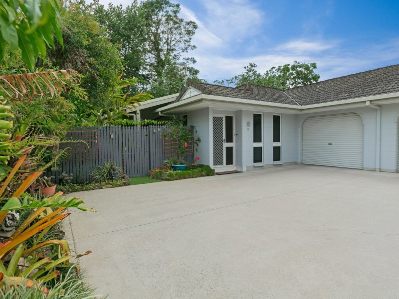 2/22 Nesbit Street, Whitfield QLD 4870