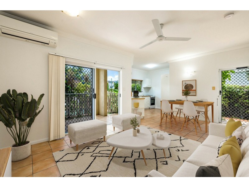 2/190 Buchan Street, Bungalow QLD 4870