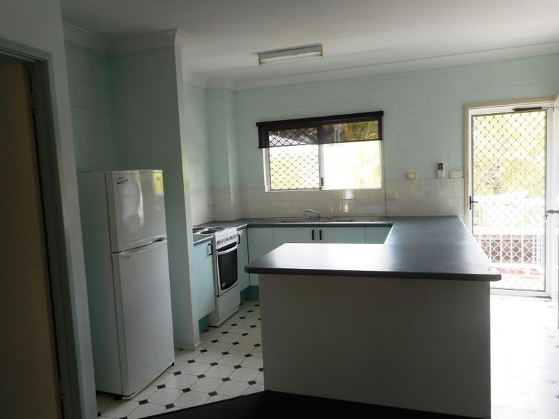 9/9-11 Behan Street, Manunda QLD 4870
