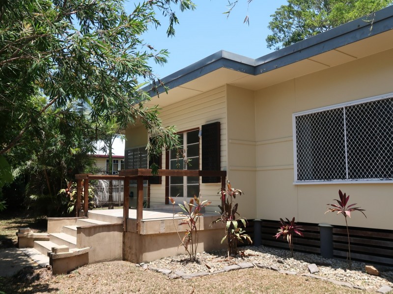 102 Woodward Street, Edge Hill QLD 4870