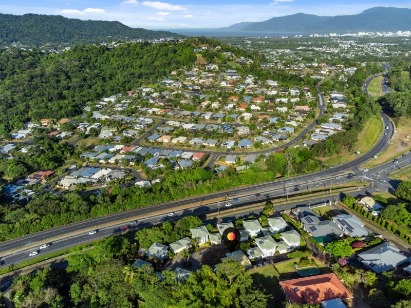 10/5 Brinsmead Terrace, Kanimbla QLD 4870