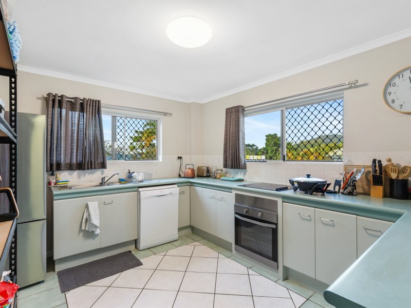 10/5 Brinsmead Terrace, Kanimbla QLD 4870