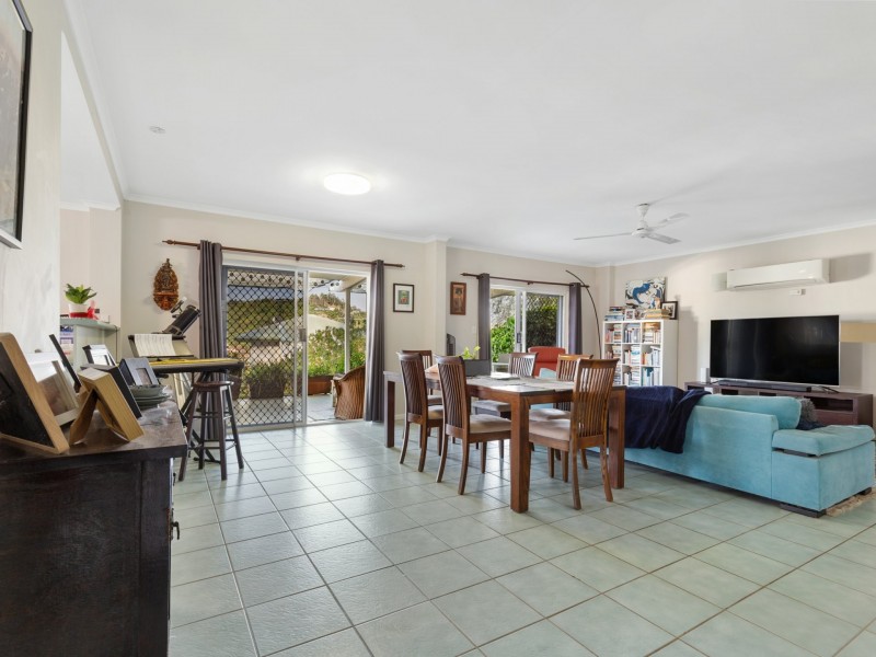 10/5 Brinsmead Terrace, Kanimbla QLD 4870