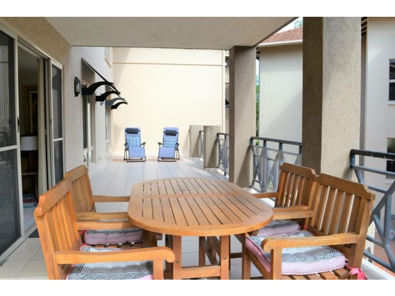 1620/2 Greenslopes Street, Cairns North QLD 4870