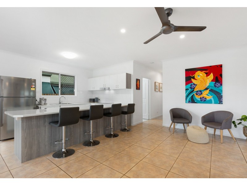 9/87 Macilwraith Street, Manoora QLD 4870