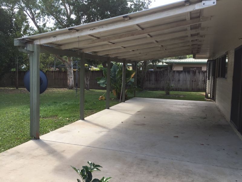 8 Gardiner Close, Brinsmead QLD 4870