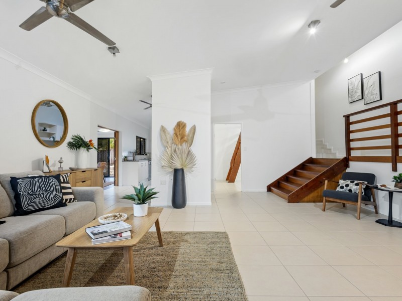 3 East Parkridge Drive, Brinsmead QLD 4870