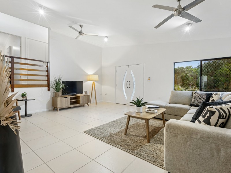 3 East Parkridge Drive, Brinsmead QLD 4870