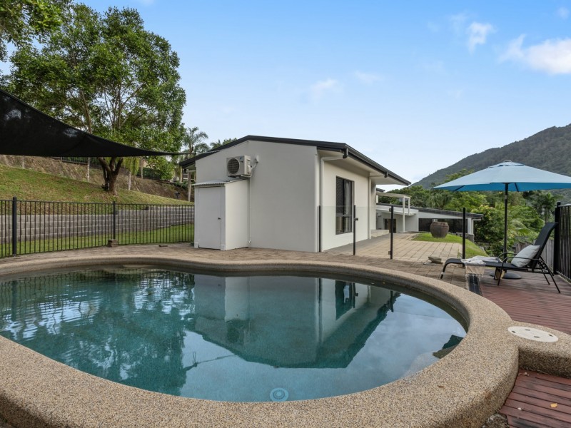 3 East Parkridge Drive, Brinsmead QLD 4870