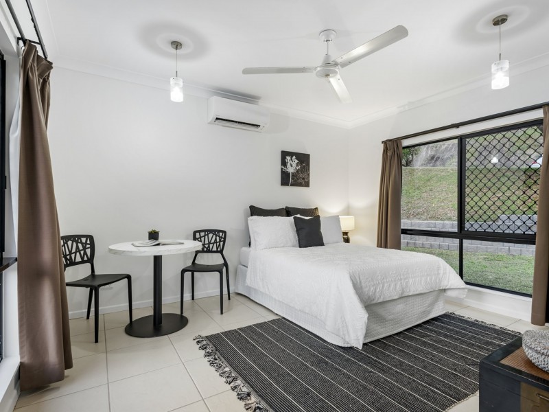 3 East Parkridge Drive, Brinsmead QLD 4870