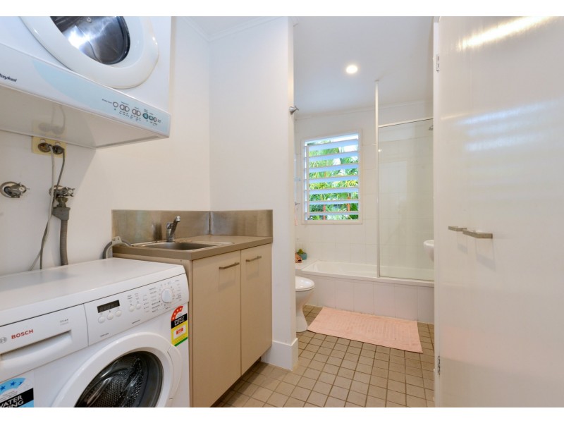 13 Keirle Avenue, Whitfield QLD 4870