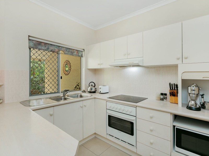 55/5-15 McGregor Street, Mooroobool QLD 4870
