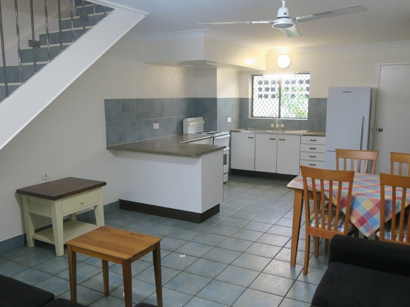 15/350 Sheridan Street, Cairns North QLD 4870