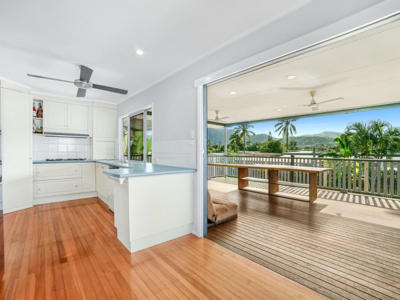 42 Cassia Street, Edge Hill QLD 4870