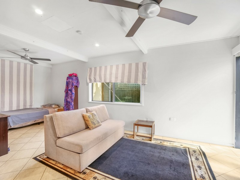 42 Cassia Street, Edge Hill QLD 4870