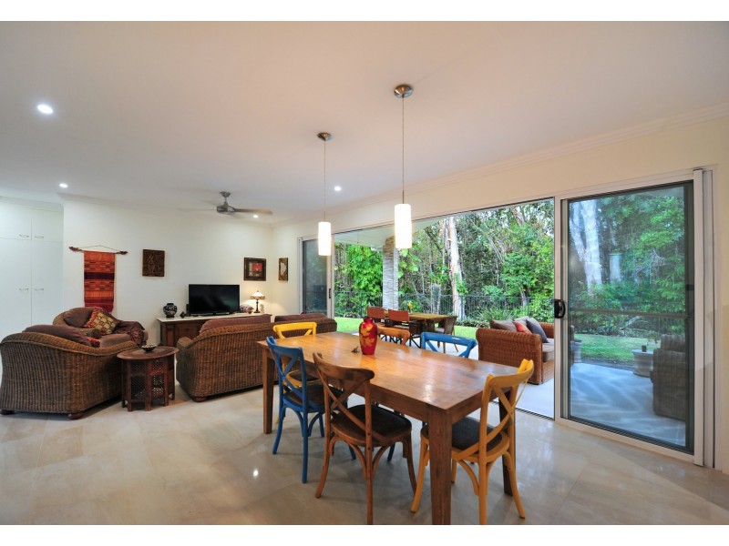 44 Rudder Close, Clifton Beach QLD 4879