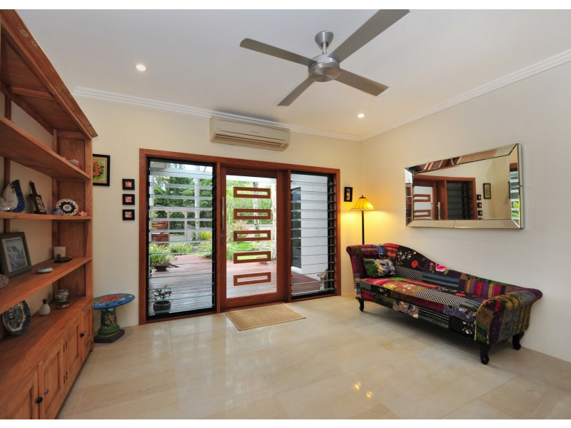 44 Rudder Close, Clifton Beach QLD 4879