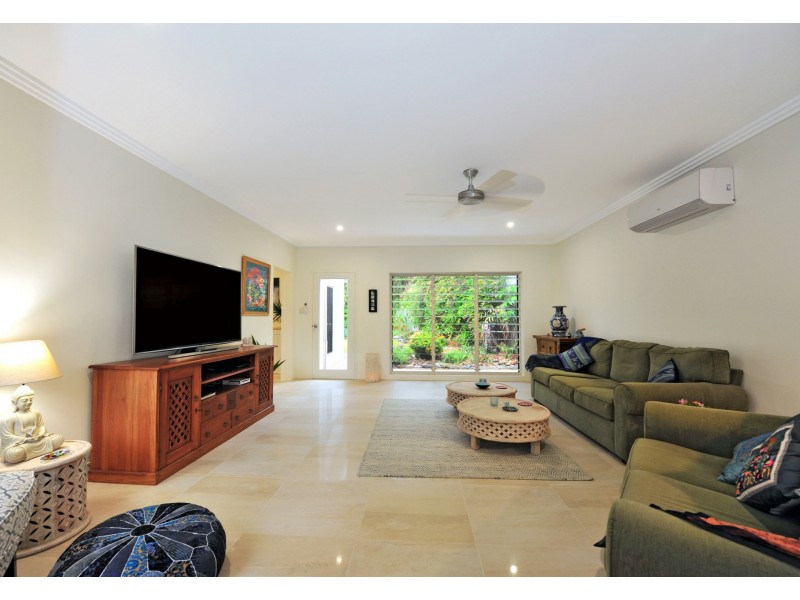 44 Rudder Close, Clifton Beach QLD 4879