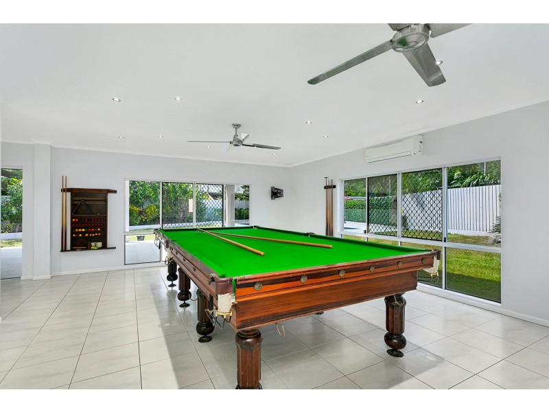 5 Bligh Close, Clifton Beach QLD 4879