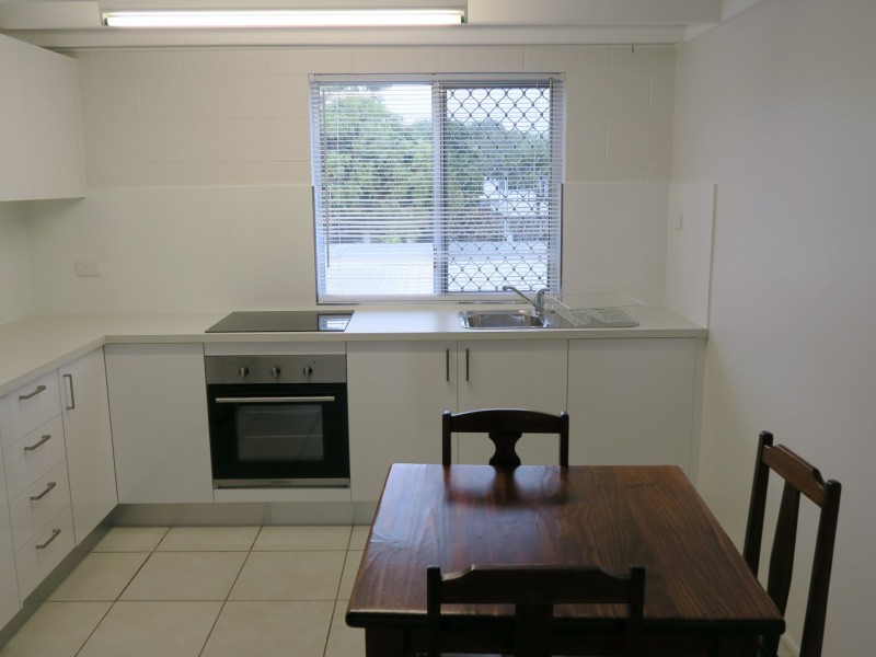 9/116 Greenslopes Street, Edge Hill QLD 4870