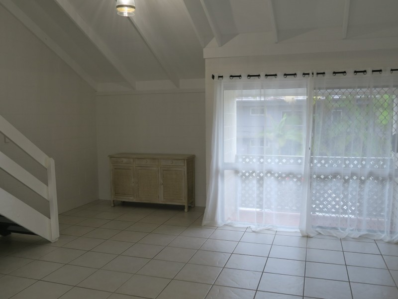 9/116 Greenslopes Street, Edge Hill QLD 4870