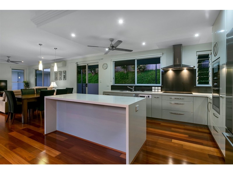 3 Wirrega Close, Caravonica QLD 4878