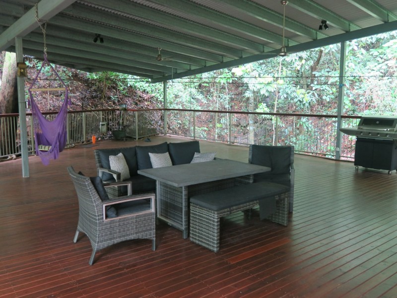 11 Jagera Close, Kamerunga QLD 4870