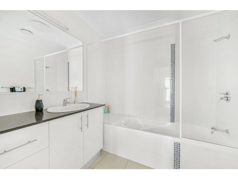 12/20-38 Sandwich Street, Kamerunga QLD 4870