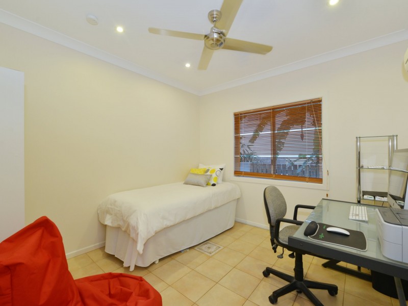 41 Hutchinson Street, Edge Hill QLD 4870