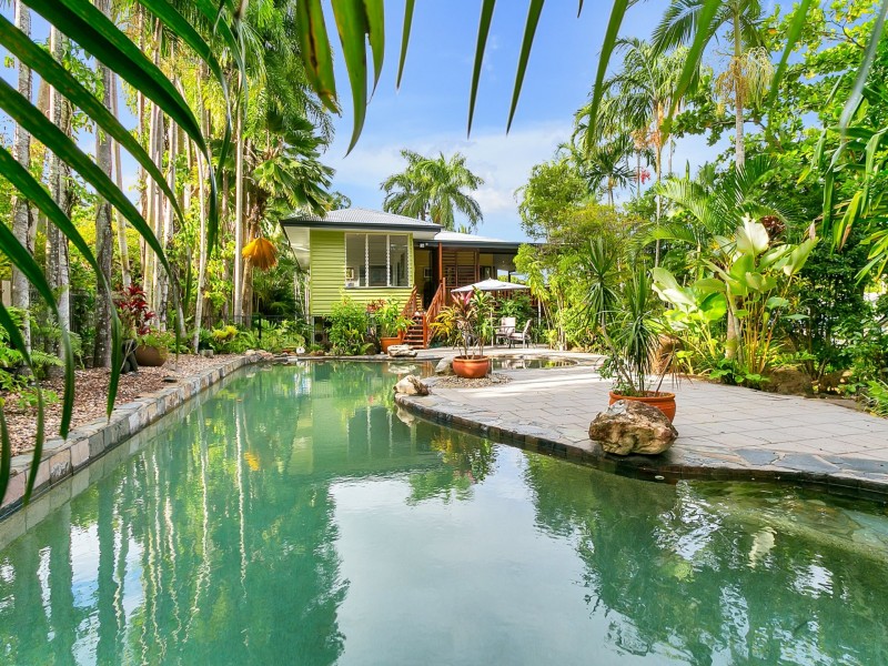 79 Upper Miles Street, Manoora QLD 4870