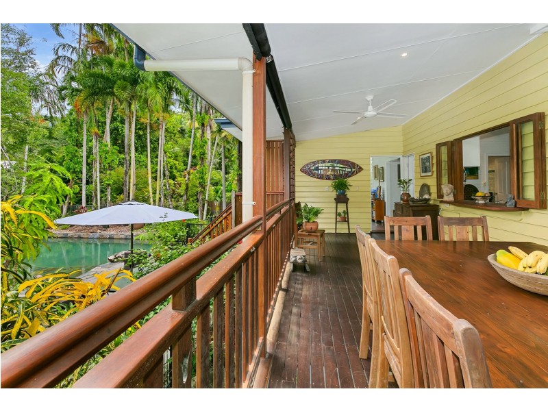 79 Upper Miles Street, Manoora QLD 4870