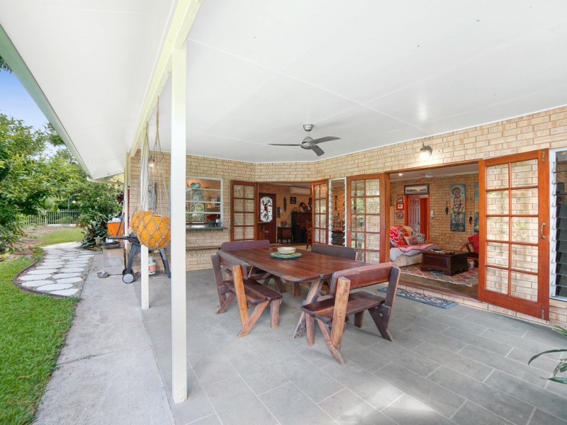 76 Little Street, Manunda QLD 4870