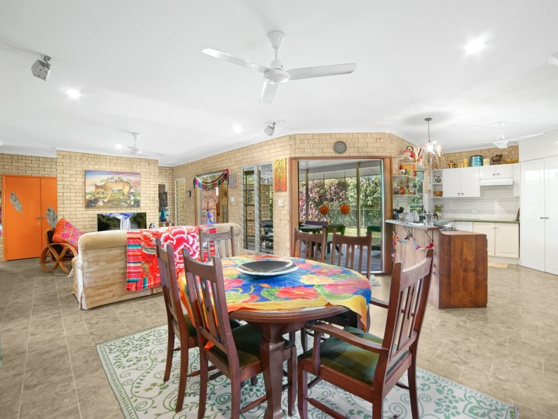 76 Little Street, Manunda QLD 4870