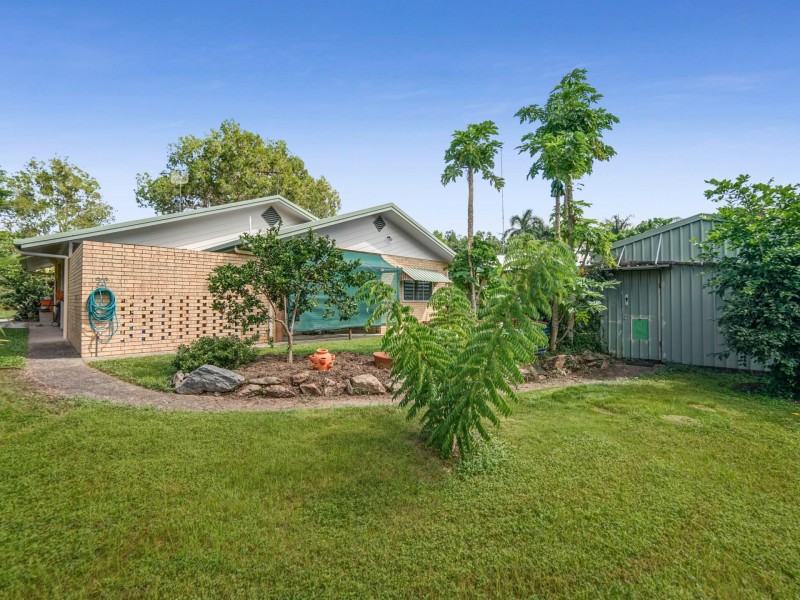 76 Little Street, Manunda QLD 4870